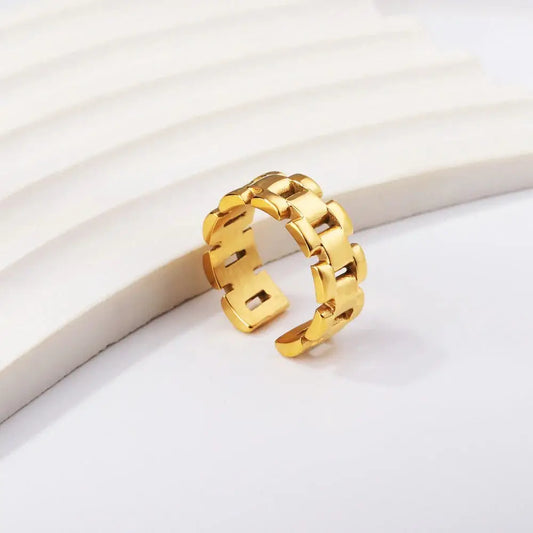 Noelia Ring