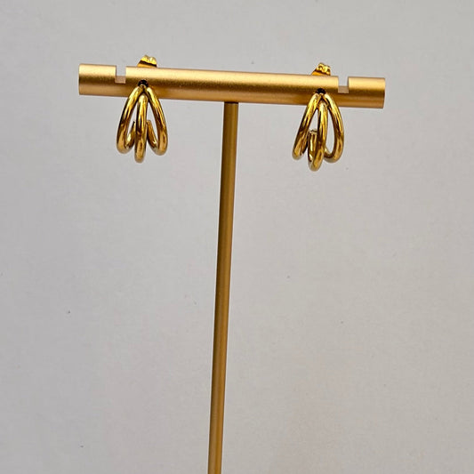 Cristina Hoops