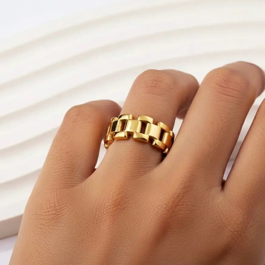 Noelia Ring