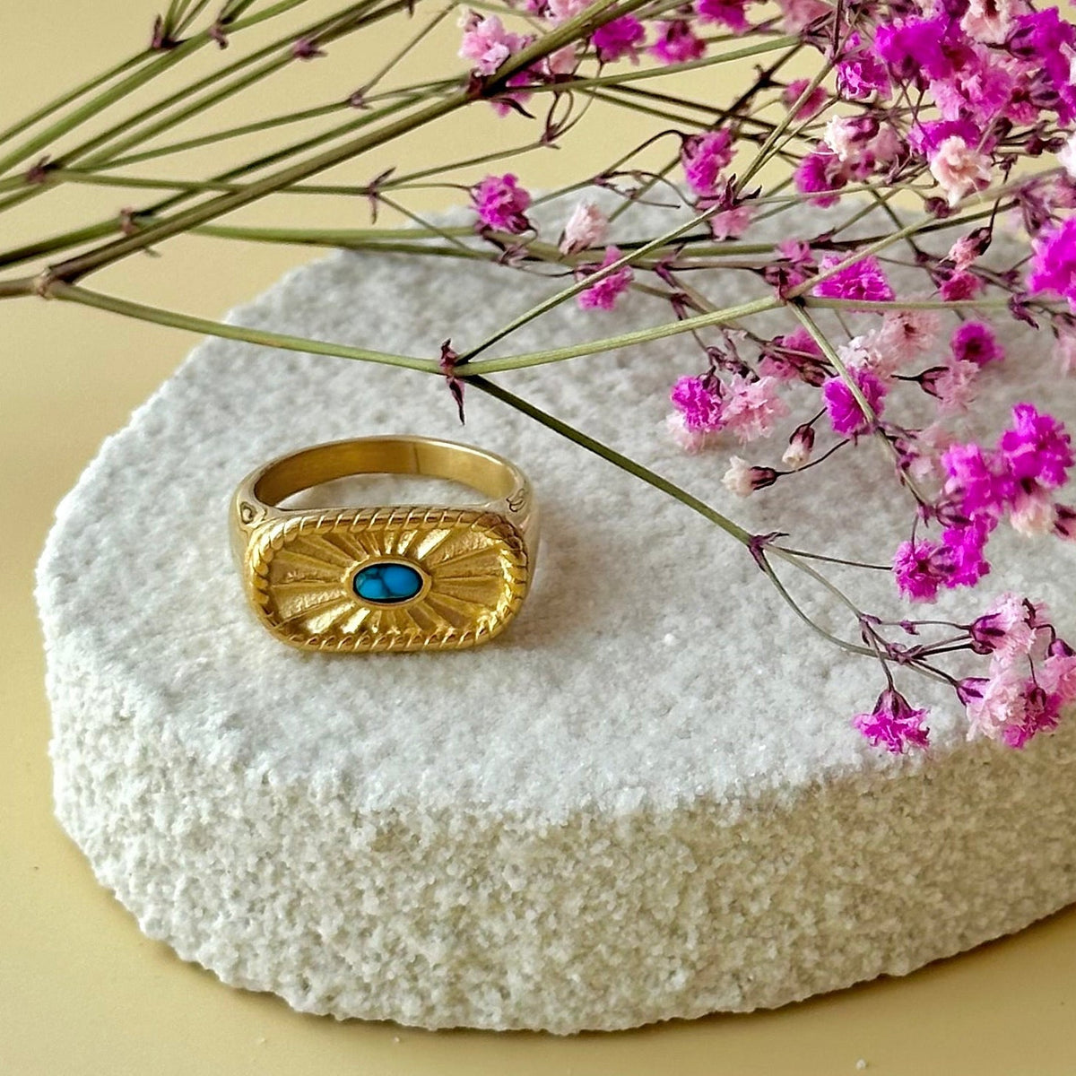 Lola Ring