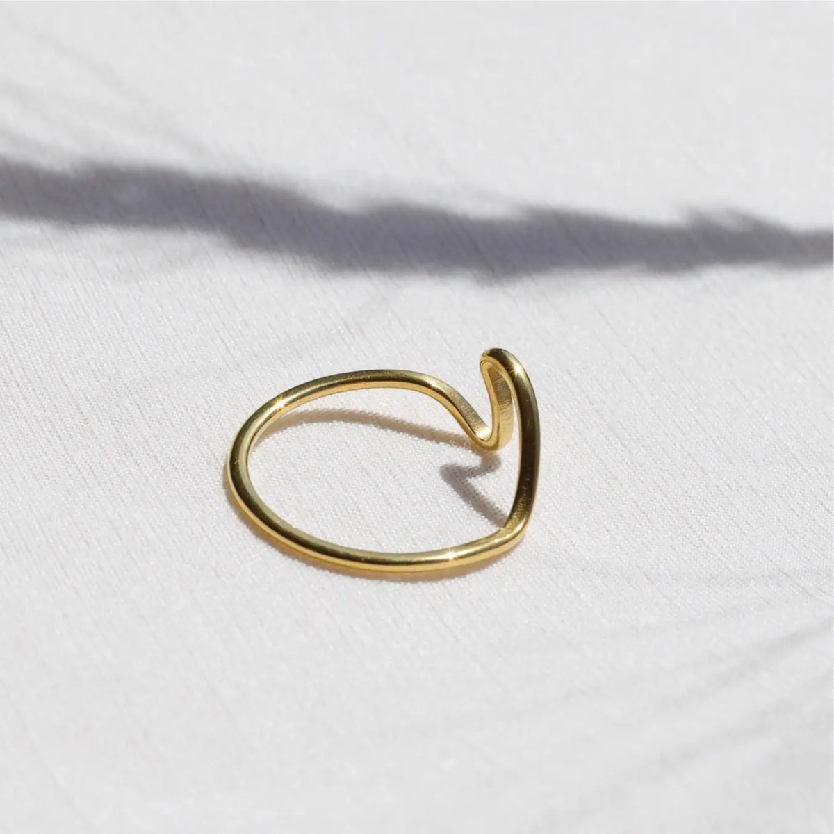 Naia Ring