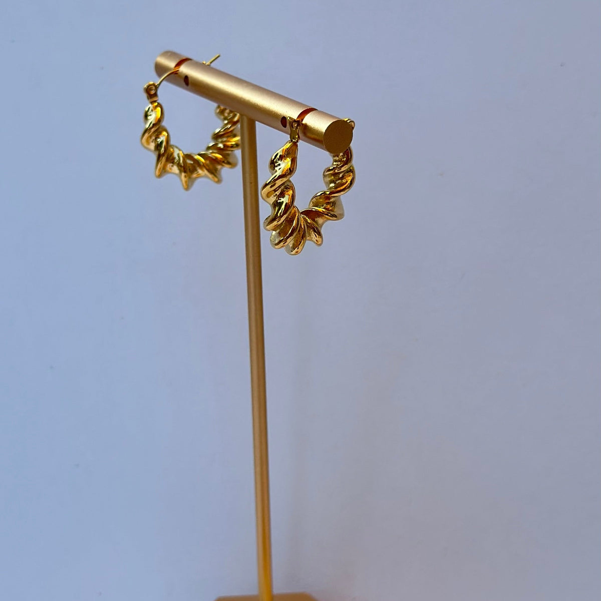 Catalina Hoops