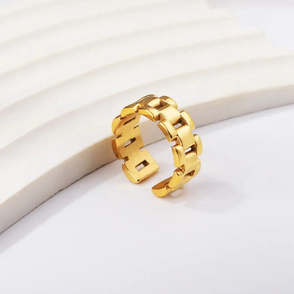 Noelia Ring