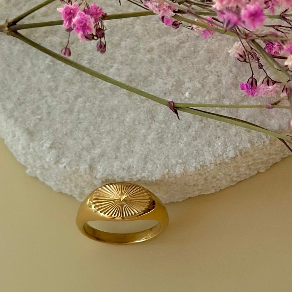 Blanca Ring