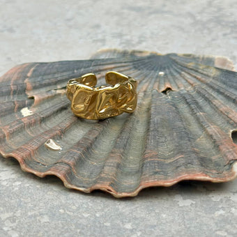 Luna Ring