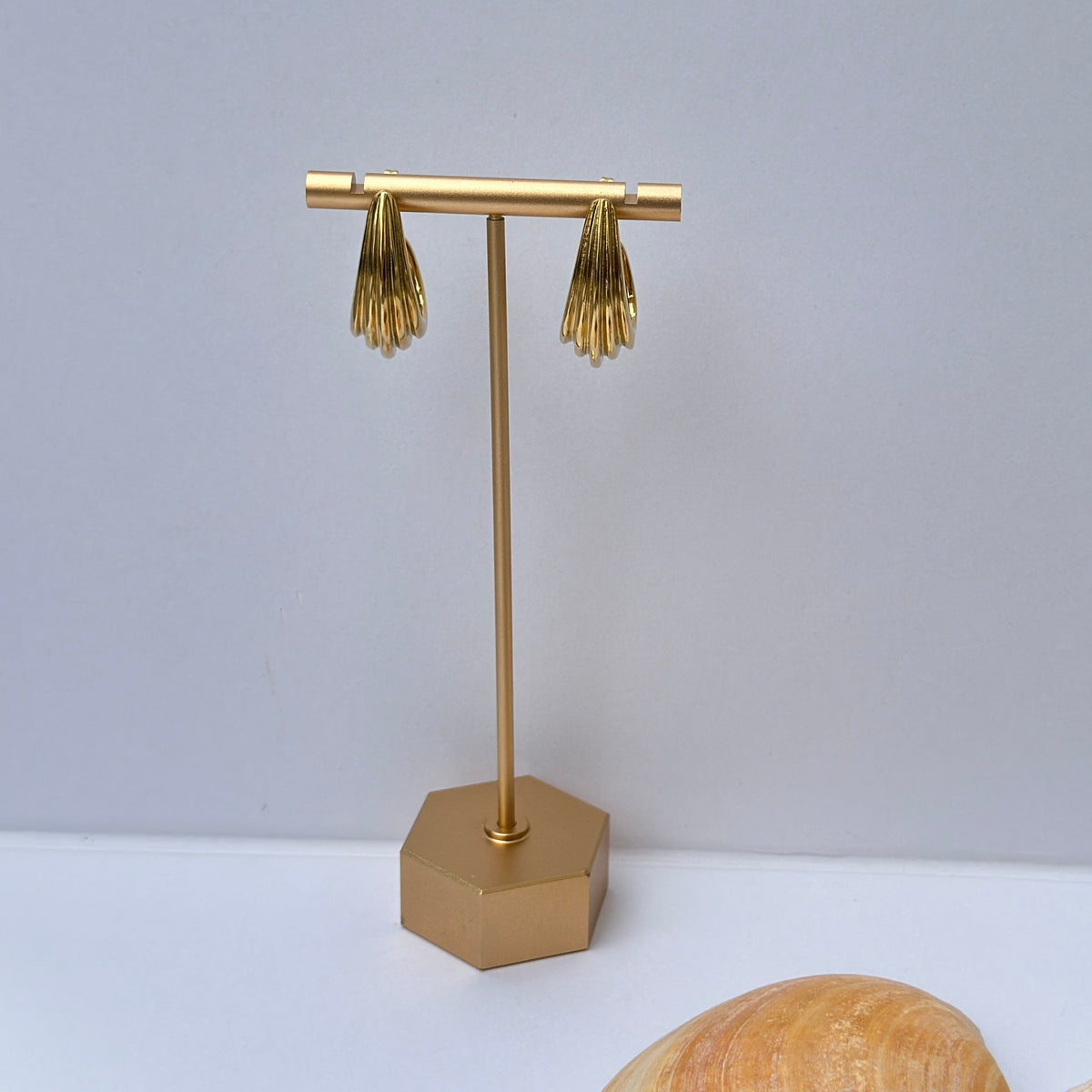 Valeria Drop Studs