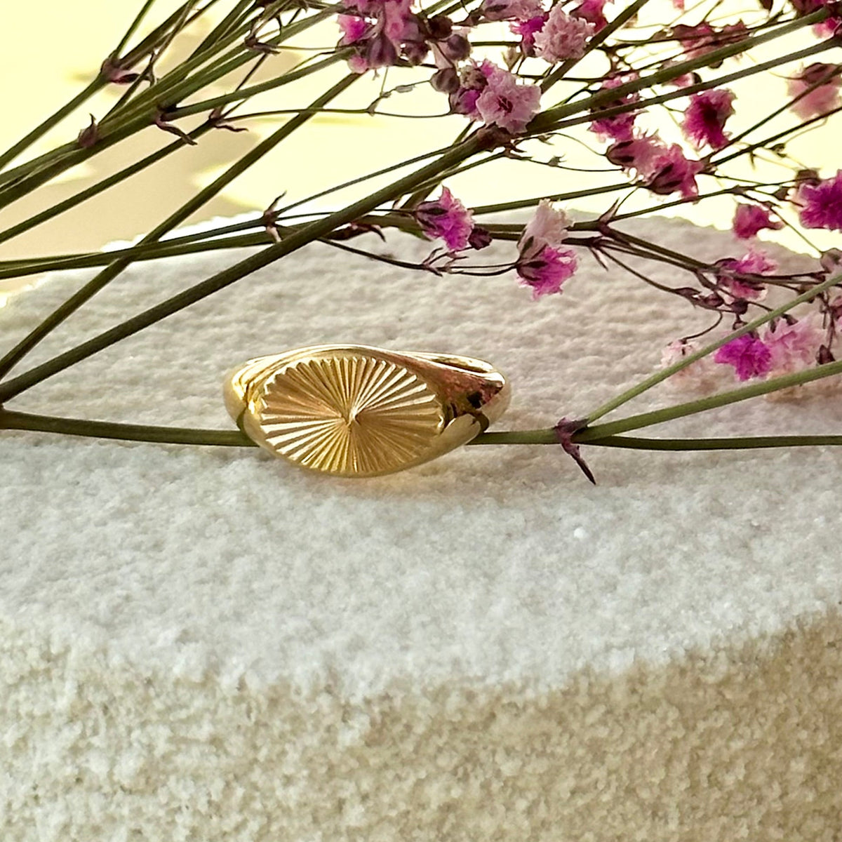 Blanca Ring