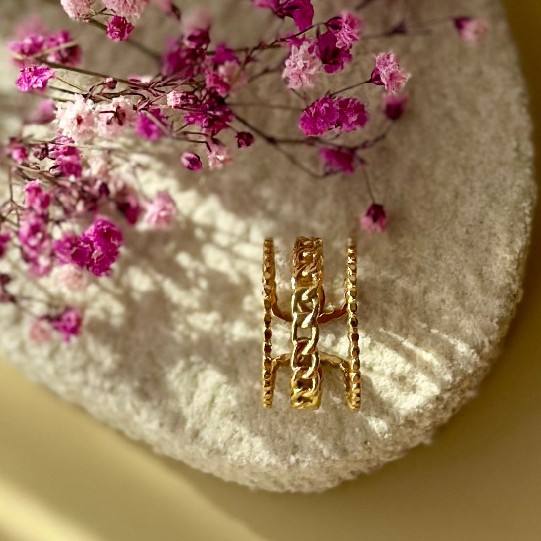 Victoria Ring