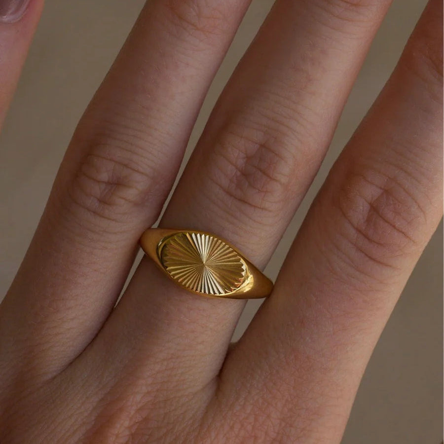 Blanca Ring