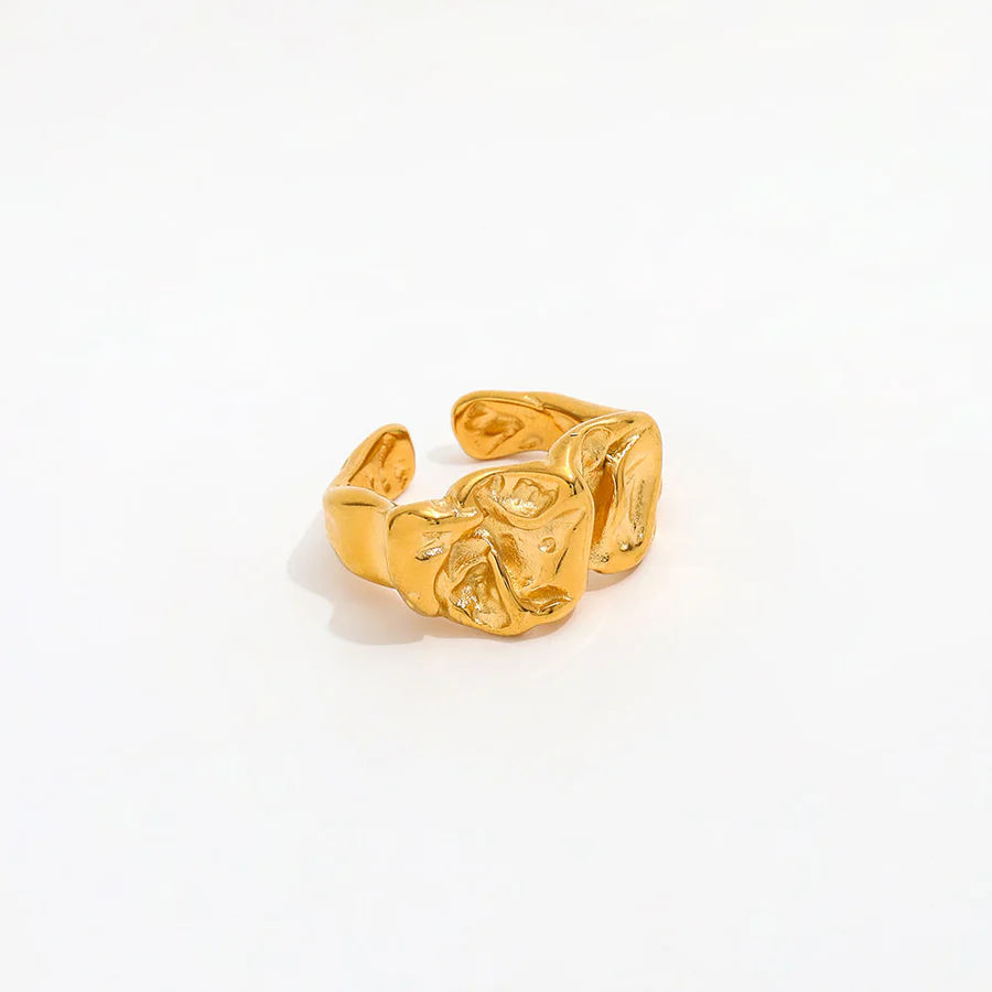 Luna Ring